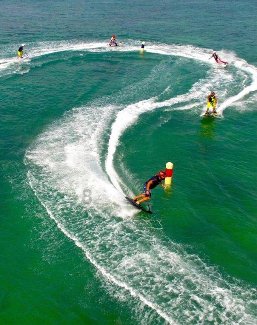 海滩棚屋逃生