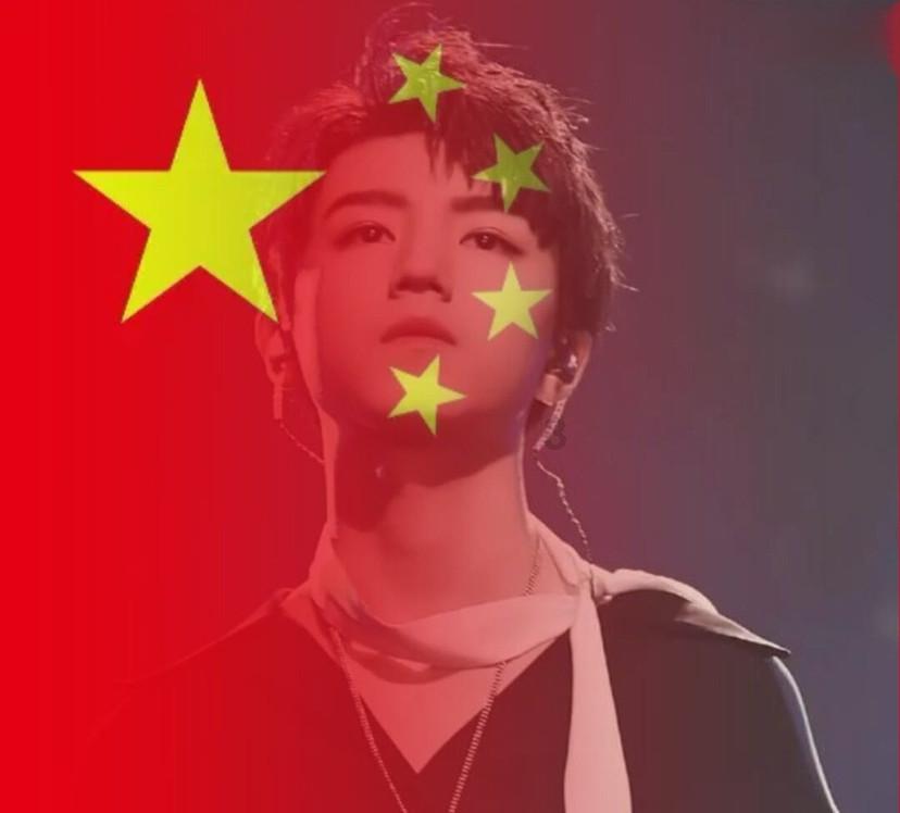 老旧的轿车